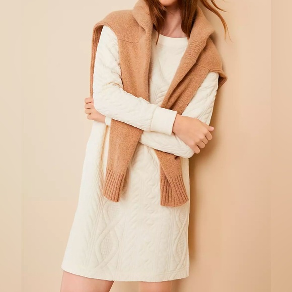 Lou & Grey Dresses & Skirts - Lou & Grey Cable Quilted Mini Pocket Dress